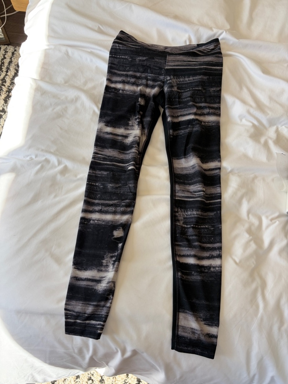 Black & Gray Tie-Dye Leggings
